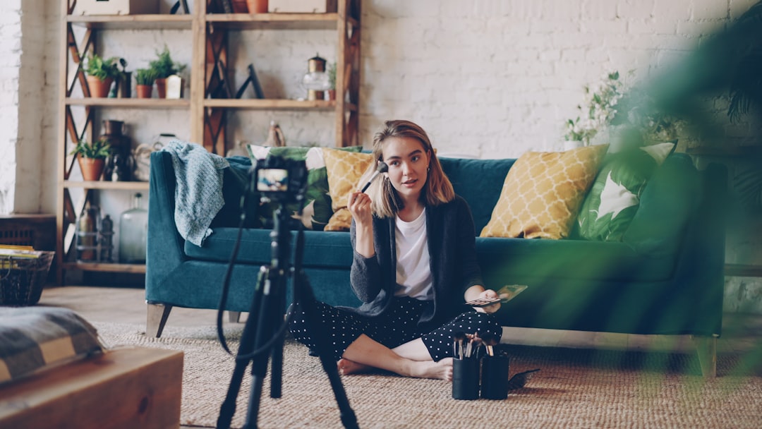 Micro-Influencer Marketing in Lebanon: How to Run High-ROI Campaigns in 2026